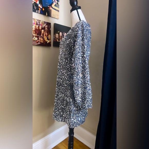 EXPRESS PLUNGING NECKLINE SEQUINED DRESS - Picture 5 of 6